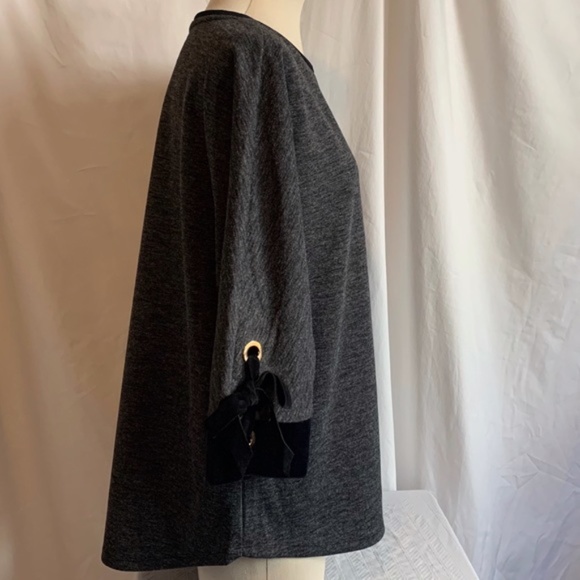 NEW CHARTER CLUB ATHLEISURE TOP Grey Black - Picture 5 of 7